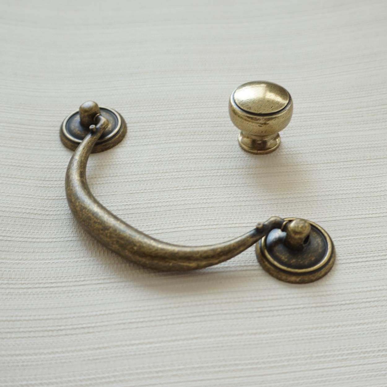 Furniture Hardware Drop Pulls - アンティークブロンズキャビネットハンドルヴィンテージ本棚ドロッププルシングルホールラウンドノブレトロキッチンアクセサリー家具ハードウェア